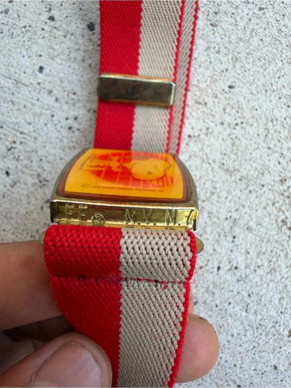 Vintage Snoopy Peanuts IFE NY USA Elastic Belt Red Grey Youth Collectible